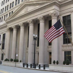 اجتماع-عاجل-في-واشنطن-لتقييم-مخاطر-أحدث-نموذج-من-أنثروبيك-على-البنوك