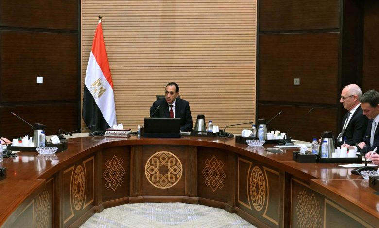 رئيس-الوزراء-يلتقي-الرئيس-التنفيذي-لـ”فاليو”-الفرنسية