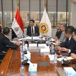وزير-الصناعة-يبحث-مع-كوكاكولا-هيلينك-مصر-الخطط-التوسعية-بالسوق-المصرى