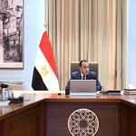 رئيس-الوزراء-يجتمع-مع-محافظ-البنك-المركزي-ووزير-المالية-لاستعراض-عددٍ-من-الملفات
