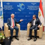 مصر-تبحث-مع-منظمة-التعاون-الاقتصادي-تنفيذ-المرحلة-الثانية-من-البرنامج-القطري