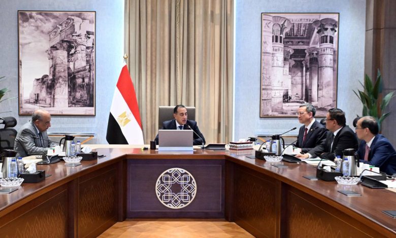 مدبولى-يلتقى-رئيس-شركة-الصين-لهندسة-الطاقة-المحدودة-لبحث-التعاون-المشترك
