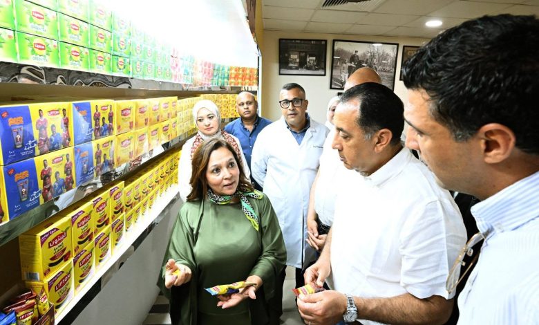 “رئيس-الوزراء”-يفتتح-خط-إنتاج-جديد-لمصنع-“ليبتون-تيز-أند-إنفيوجنز”-ببرج-العرب-الجديدة