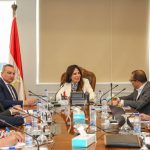 “الإسكان”-تبحث-مع-“الكازار”-إنشاء-مشروع-“أوت-ليت”-تجاري-بنطاق-مدن-شرق-القاهرة