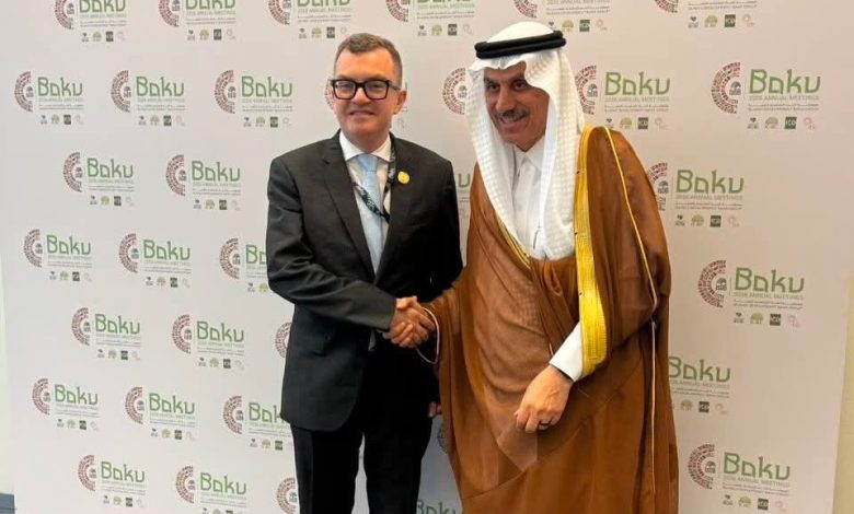 وزير-التخطيط-يبحث-مع-البنك-الإسلامي-للتنمية-استراتيجية-الشراكة-المستقبلية